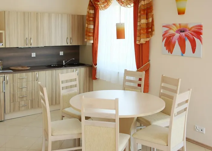 住宿加早餐酒店 Del Mar 4*