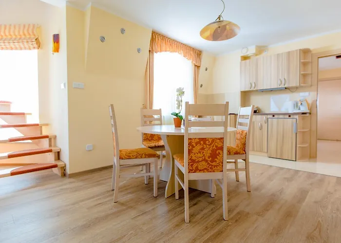 Del Mar 4* 尼彻兹